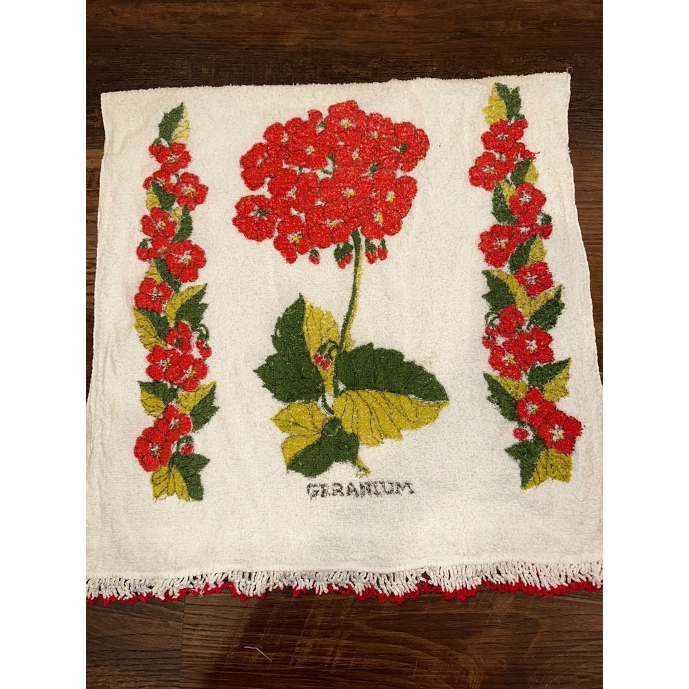 Vintage Red Geranium Floral Terry Cloth Towel Red Fringe Trim 40x19
